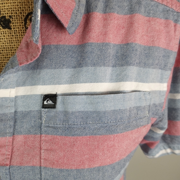 Quicksilver Button Down Shirt! - Picture 5 of 6